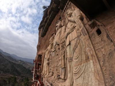 西安・龍門石窟・崋山・麦積山石窟！