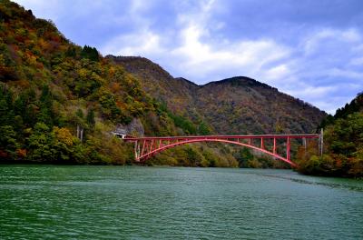 情緒纏綿 越中富山紀行⑥庄川峡観光遊覧船