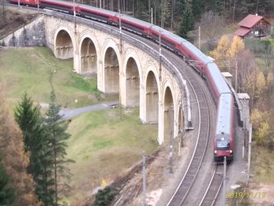 Semmering鉄道沿いのハイキング、Bahnwanderweg