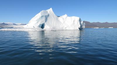 2回目親子3人アイスランド旅-その3ヨークルスアゥルロゥン・ボートツアー