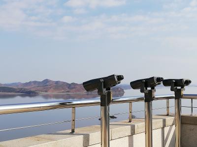 民統線を越えて制赤峰展望台へ