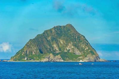 奇岩の地質公園を見るなら野柳??いやいや和平島もなかなかどうして・・。メチャ混みしないし観光の多様性ならついでに基隆一巡りもお勧めですよ!!