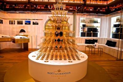 2019年冬:『銀座久兵衛』でパパの合格祝いランチ♪＆MOËT & CHANDON CHRISTMAS POP-UP2019＆銀座蔦屋書店等