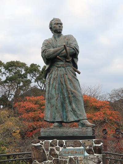 長崎19　風頭山ｂ　坂本龍馬之像　外国船に何思う？　☆龍馬通リに足跡を感じて