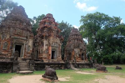 カンボジア＆ラオス＆タイ旅行③　シェムリアップ編・夜間バス移動＆ロリュオス遺跡群＆サンセット