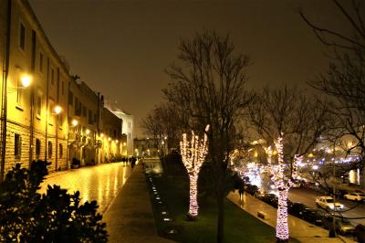 煌めくクリスマスのプーリア♪　Vol.28　☆クリスマスのバーリ旧市街：城壁の上のヴェネツィア通り♪