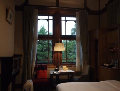 初秋の京都と奈良の旅　二日目【４】春日大社・水谷九社めぐり、奈良ホテル、夜の浮見堂