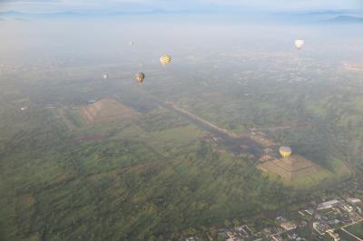 #148　テオティワカン遺跡を気球から　１泊２日トランジットメキシコ観光２日目
