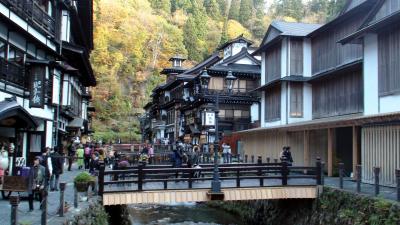 大正ロマン溢れる温泉街〈山形〉銀山温泉