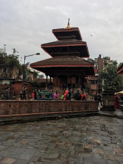 ネパール７日間の旅３日目後半戦～地震で壊れたままのグダグダなカトマンズ遺跡に愕然とするの巻～