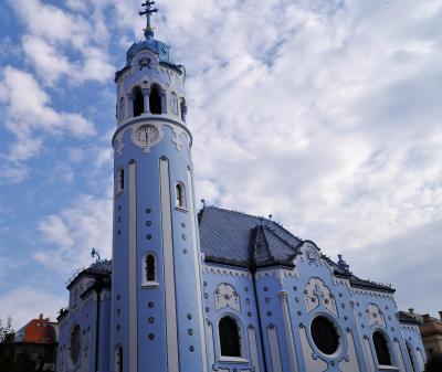ウイーンから中欧、バルト海を駆け抜けた５８日間☆彡　33日目 ・・プラスチラヴァの一番の目的は青の教会・・