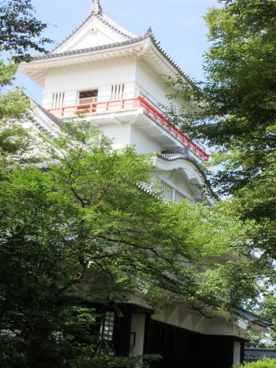 佐竹資料館と久保田城