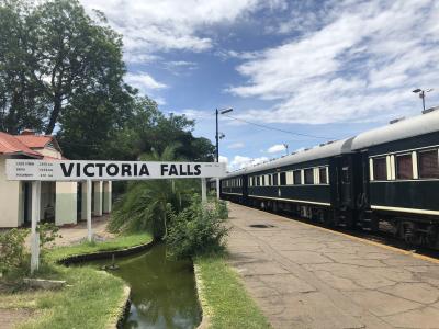 南部アフリカの旅④_ヴィクトリアフォールズ橋＆ロボスレールに乗車