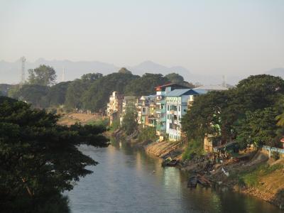 ミャンマー再々訪の旅(4) タイからミャンマーに国境越え。