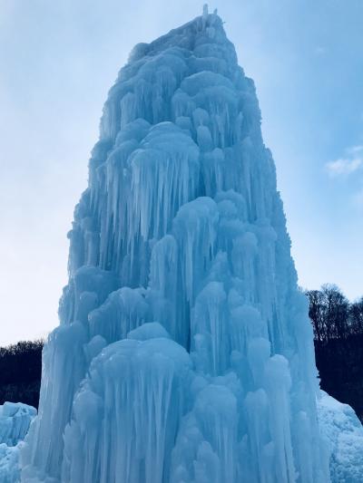 氷濤まつりとさっぽろ雪まつりと。