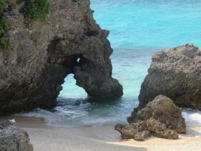 宮古島と沖縄本島（６）宮古ブルーに抱かれた池間島のハート岩