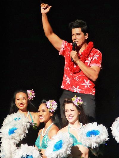 Oahu-42〔-Rock a Hula-ロッカフラ〕ショー2/5　☆ハワイアンミュージック＆ダンス