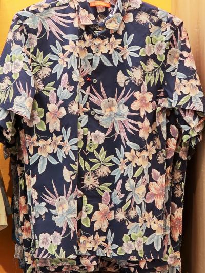 Oahu-51　アラモアナセンター　有名店/見どころ　ひと回り　☆ステージ-中国歌舞ショー