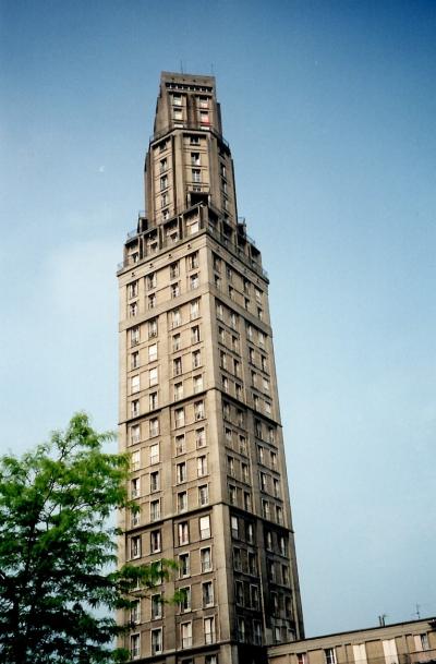 マクロン大統領を生んだ街　アミアンへ