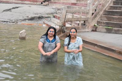 タージマハルへ行く旅　vol.4 　沐浴と祈りの街ワーラーナーシー・ ガンジス河の沐浴とサルナート　～　インド　