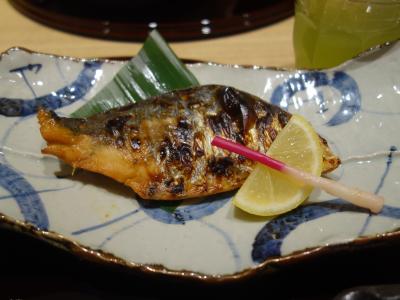 花より団子。農業センターのしだれ梅を堪能したあとは，プライムツリー赤池でランチです。