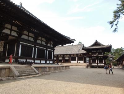 初秋の京都と奈良の旅　三日目【3】唐招提寺、夜の散歩・興福寺と東大寺のライトアップ