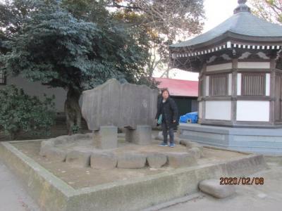 坂東観音霊場巡り（１１）勝福寺境内にて。