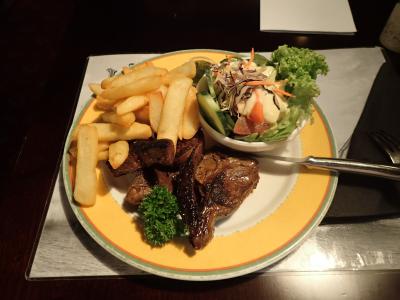 AirNewZealandに乗って、オークランドでラム肉食ってきました。