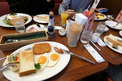 ０８．家探しをする京王プラザホテル1泊　ロイヤルホスト 新宿三井ビル店の朝食　新宿～東京～三島 鉄道の旅