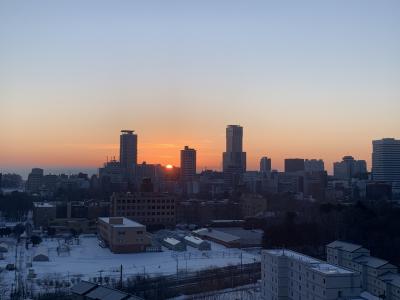 朝観光（休憩中）　札幌の風景