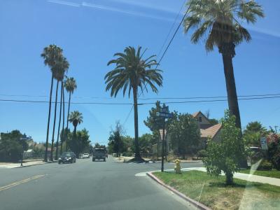 カリフォルニア州 へメット(串本町、丸森町の姉妹都市)　－　北東からへメットなどを通ってテメキュラまでドライブ