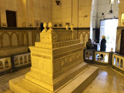 カイロ　ムスタファカーメル霊廟