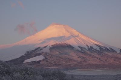 ０６．春休みのエクシブ山中湖1泊　未明～早朝の富士山　紅富士