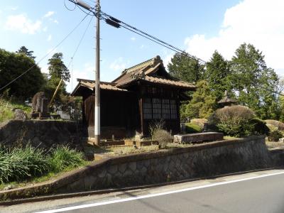 大雄山最乗寺仁王門下の観音堂（南足柄市大雄町）