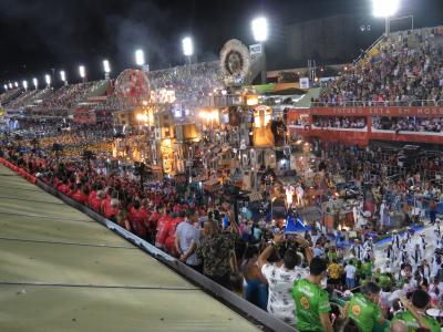ブラジル　リオデジャネイロ　カーニバル