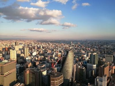名古屋マリオットアソシアホテルで立てこもりして、近鉄特急　"ひのとり"で大阪へ向かいました