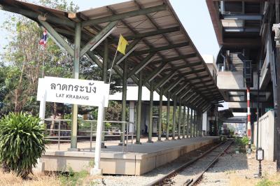 乗り継ぎ香港・ちょい寄りバンコク・最後にハノイ・メインはヴィエンチャン三泊六日①