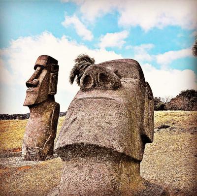 紺碧の海に佇むモアイ♪地球の裏側 イースター島へ時間旅行／高天原の物語-3