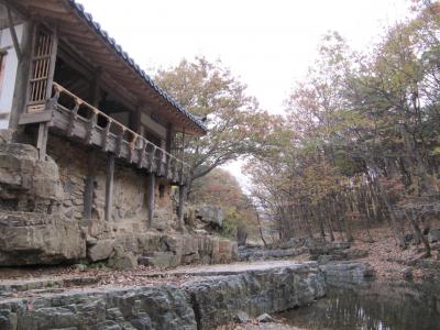 韓国　慶州にて古建築を見る