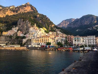 夏の南イタリア一人旅-2 アマルフィとカプリ島青の洞窟