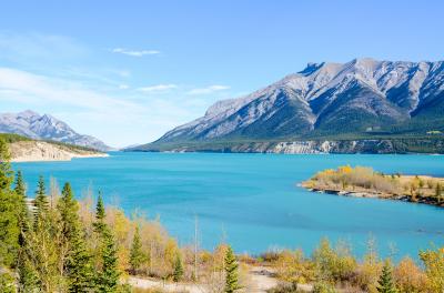 秋のカナディアンロッキーで過ごす１５日間【１４】知られざる東の湖、アブラハム湖（2011/9/30）