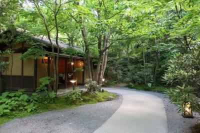 和の楽園 仙仁温泉岩の湯 １泊２日