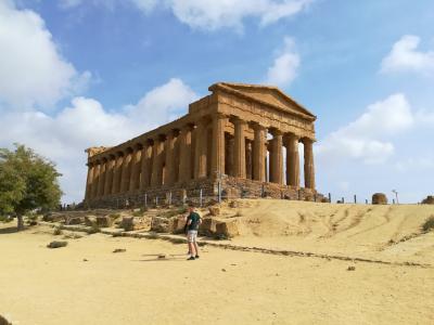 アグリジェントで炎天下のギリシャ遺跡巡り