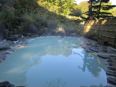 婆様の雲上の湯めぐり「野地温泉ホテル」と、きのこごはんの「まんさく農園食堂」。