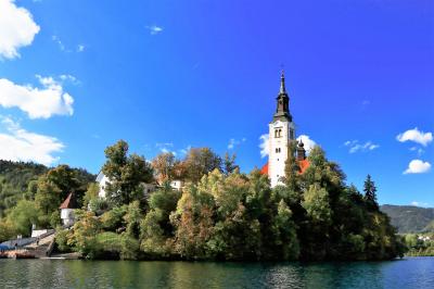 クロアチア＆スロベニア ちょっとだけドイツ・オーストリアも イイトコ撮りの旅 (14) 「アルプスの瞳」ブレッド湖