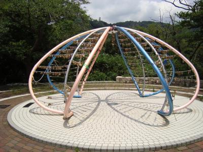 神戸 諏訪山 愛の鍵モニュメント