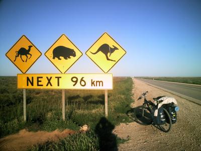 オーストラリアぶらり自転車横断−広大な景色とたくさんの動物と人の優しさ溢れる4,400km−