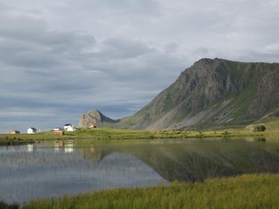 ベステローデン諸島（Vesterålen）をドライブ、テント泊とアパート泊