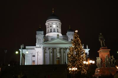 ヘルシンキ: おとぎの国バルト３国とフィンランド８日間