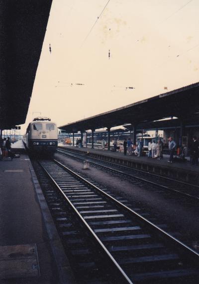 古い写真をスキャン3（西ドイツから東ドイツへ列車で移動、１９８７年）